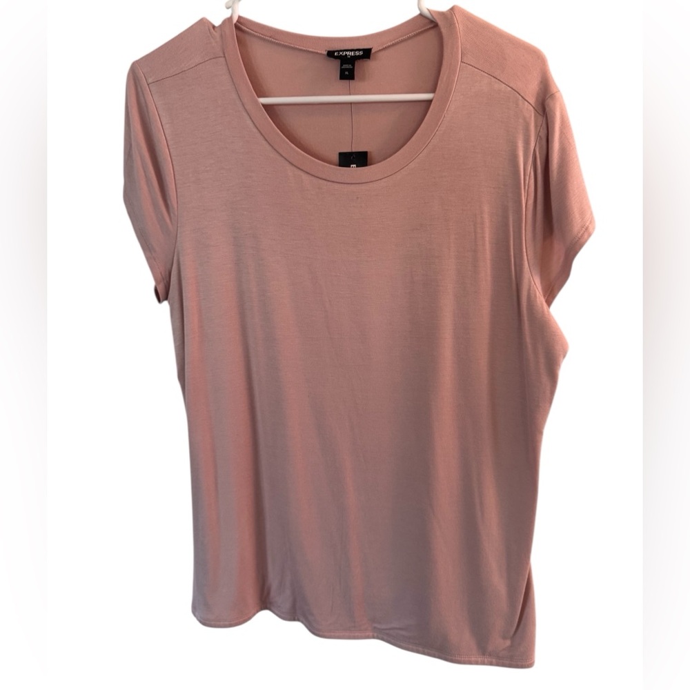 Express Women's Blush Short Sleeve Tee